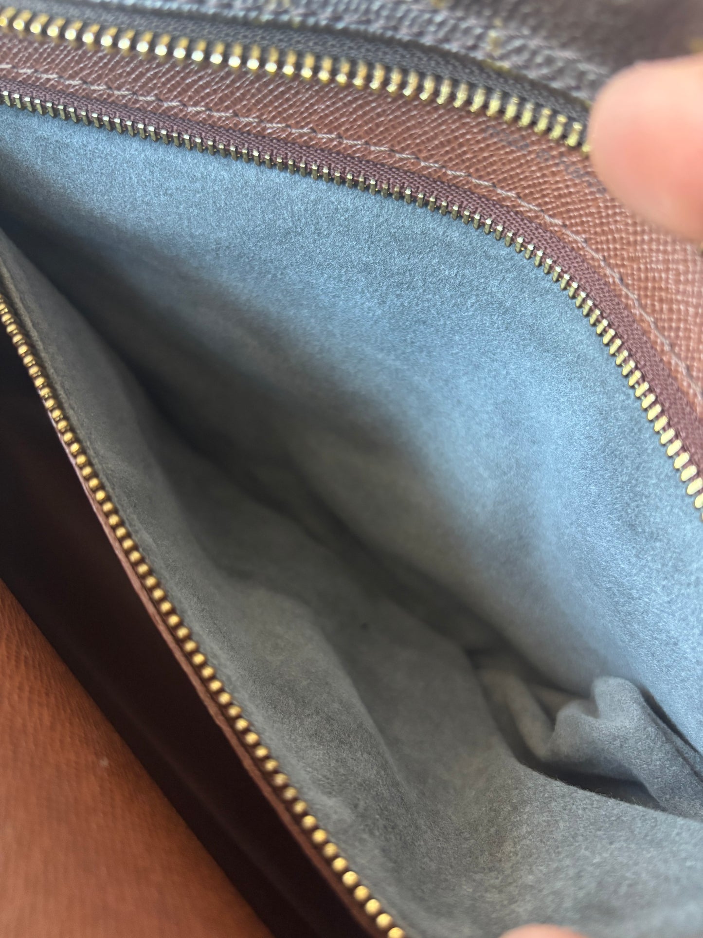 Louis Vuitton Nile