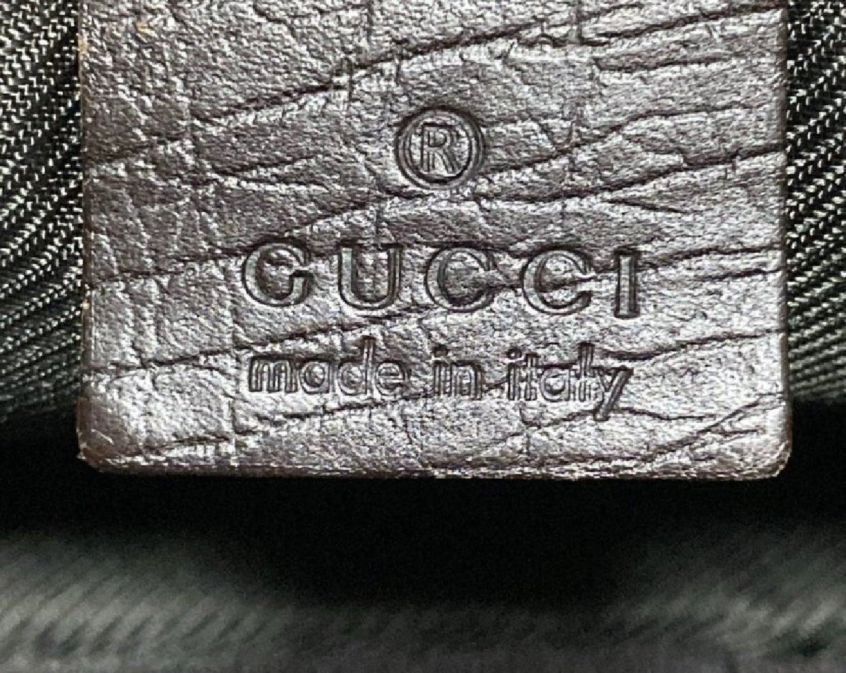 Gucci Crossbody - Relovedbags