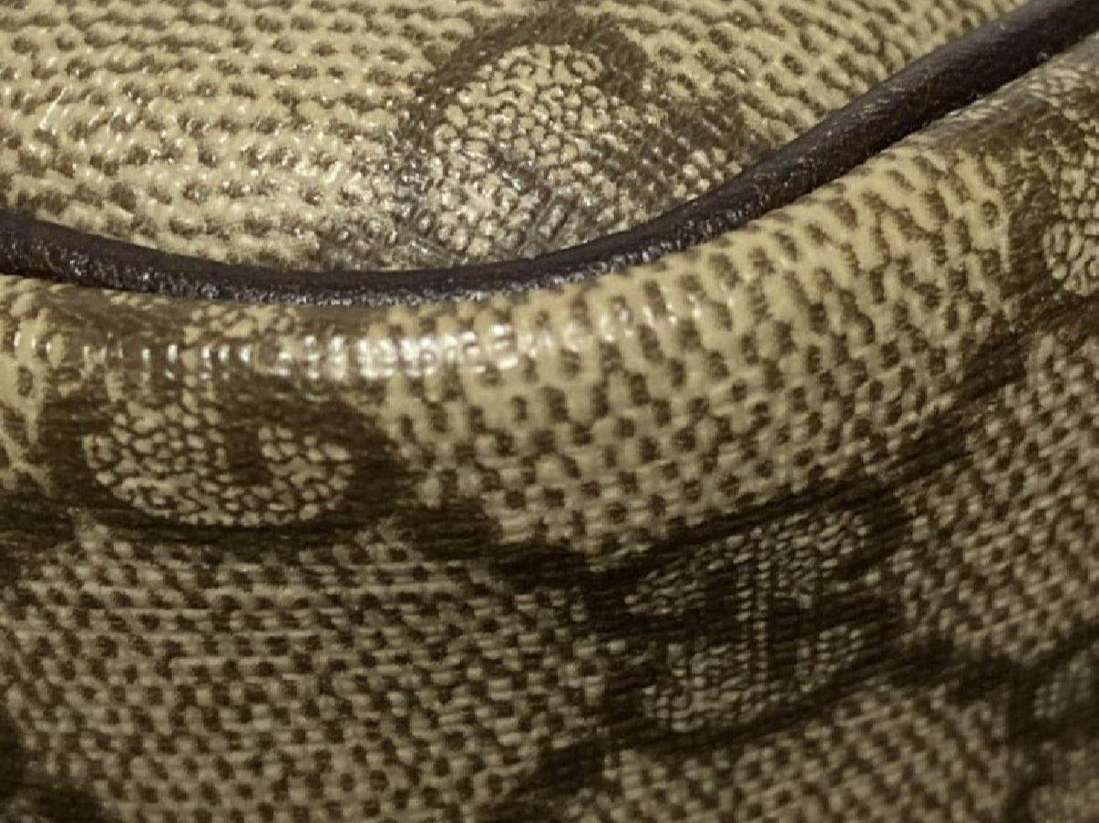Gucci Crossbody - Relovedbags