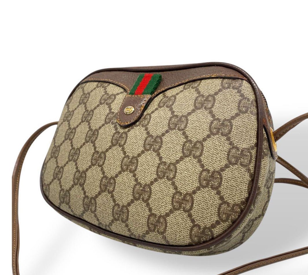 Gucci Crossbody - Relovedbags