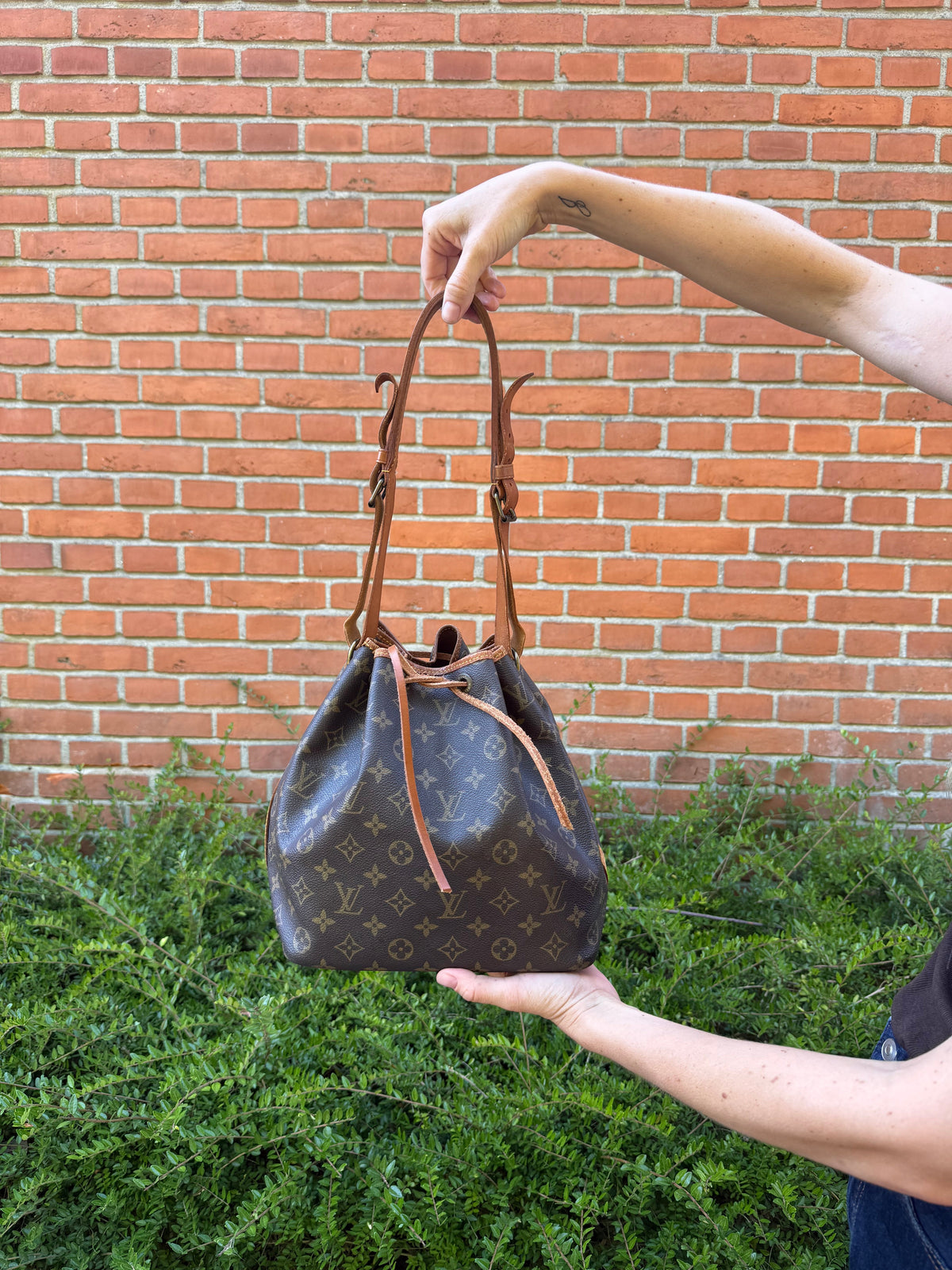 Louis Vuitton Petit Noé - Relovedbags