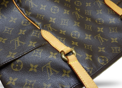 Louis Vuitton Totally