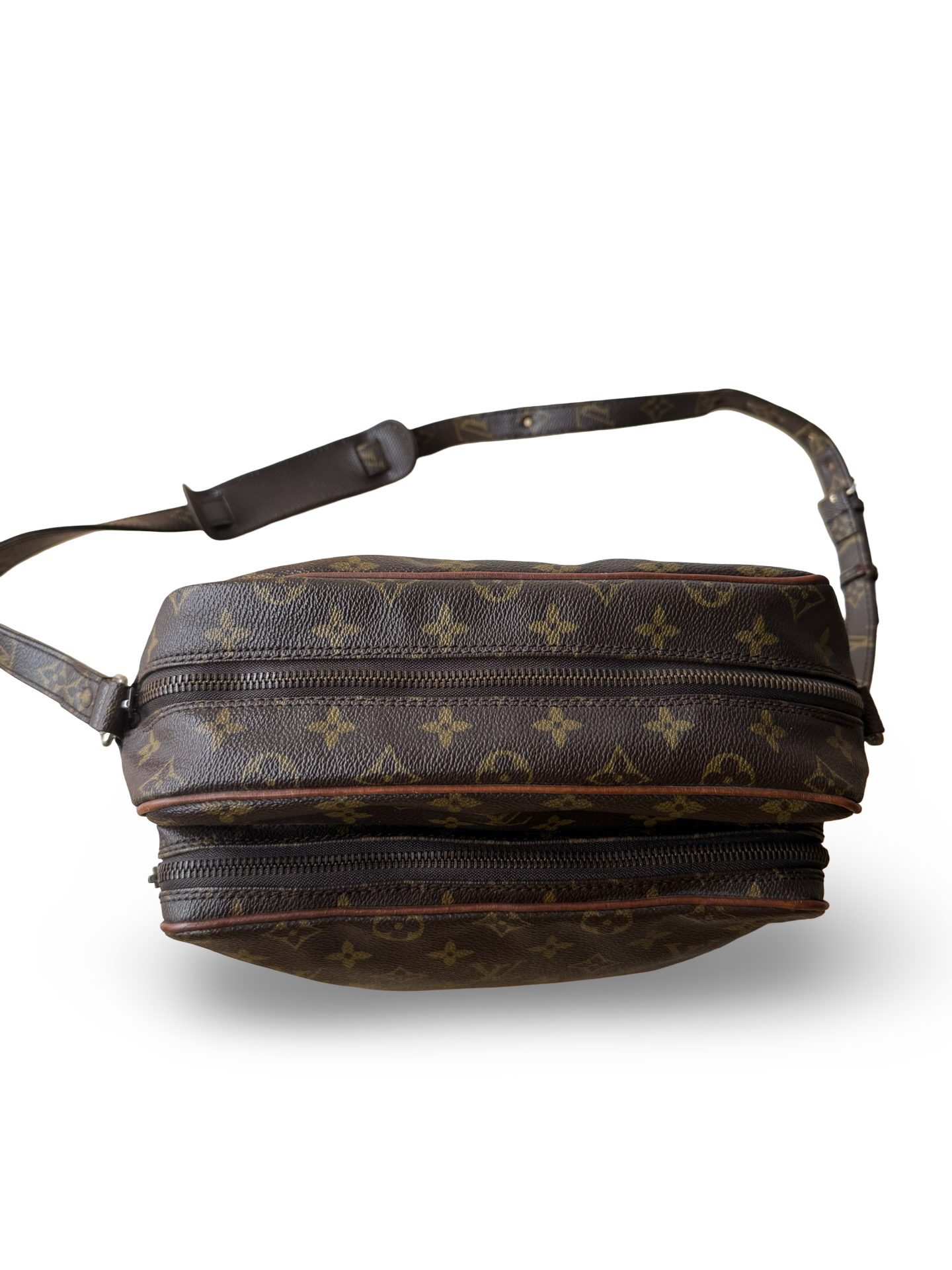 Louis Vuitton Nile