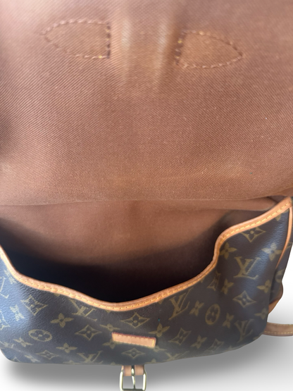 Louis Vuitton Saumur 30