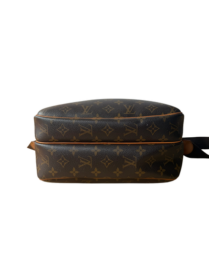 Louis Vuitton Reporter PM