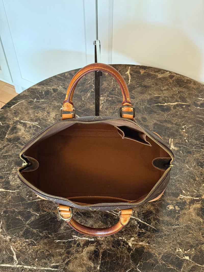 Louis Vuitton Alma