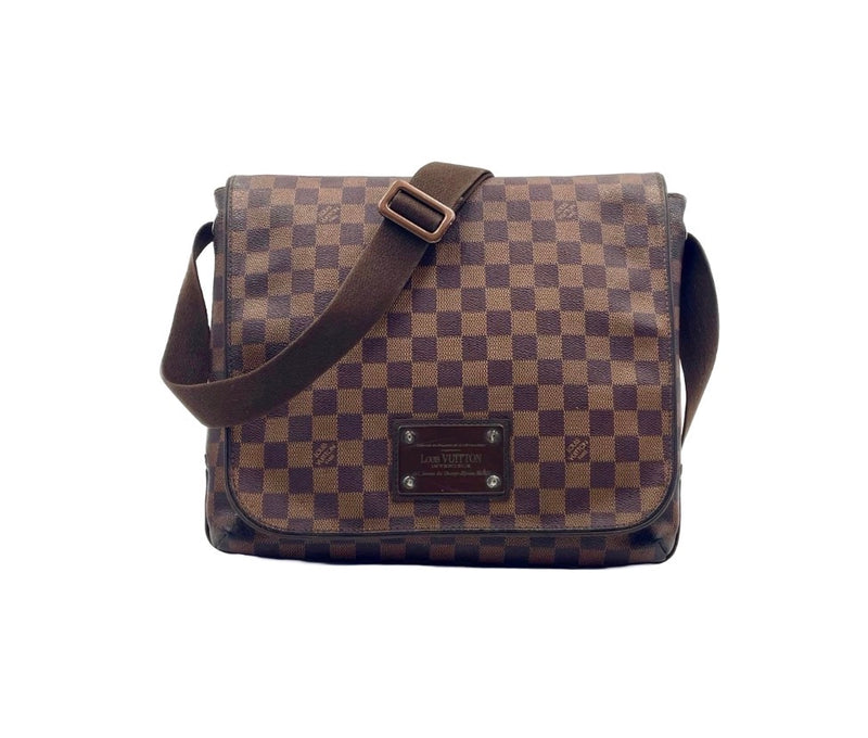 Louis Vuitton District Damier