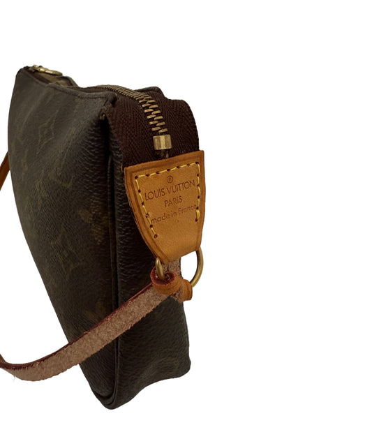 Louis Vuitton Pochette