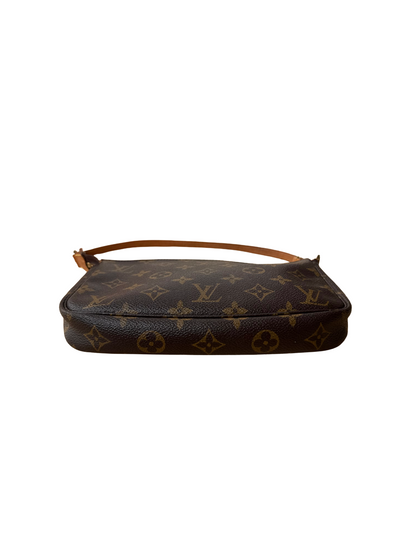 Louis Vuitton Pochette