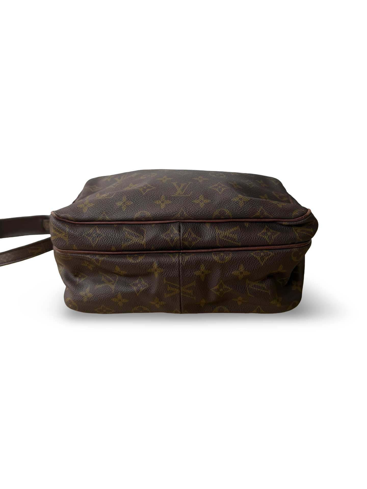Louis Vuitton Nile
