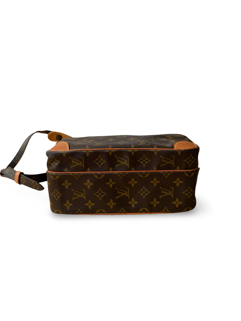 Louis Vuitton Nile