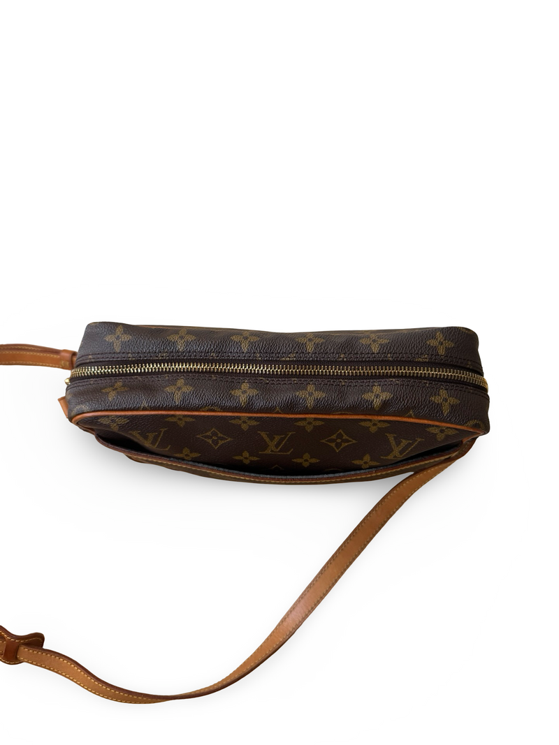 Louis Vuitton Trocadero 27