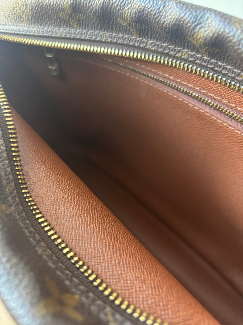Louis Vuitton Nile