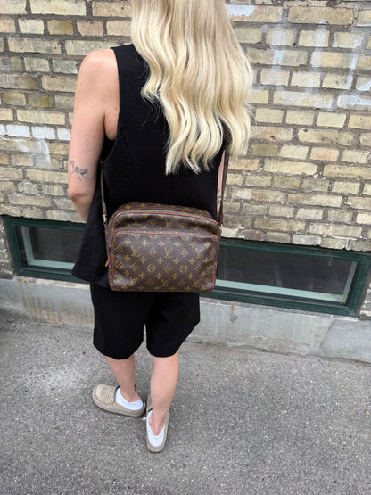 Louis Vuitton Nile