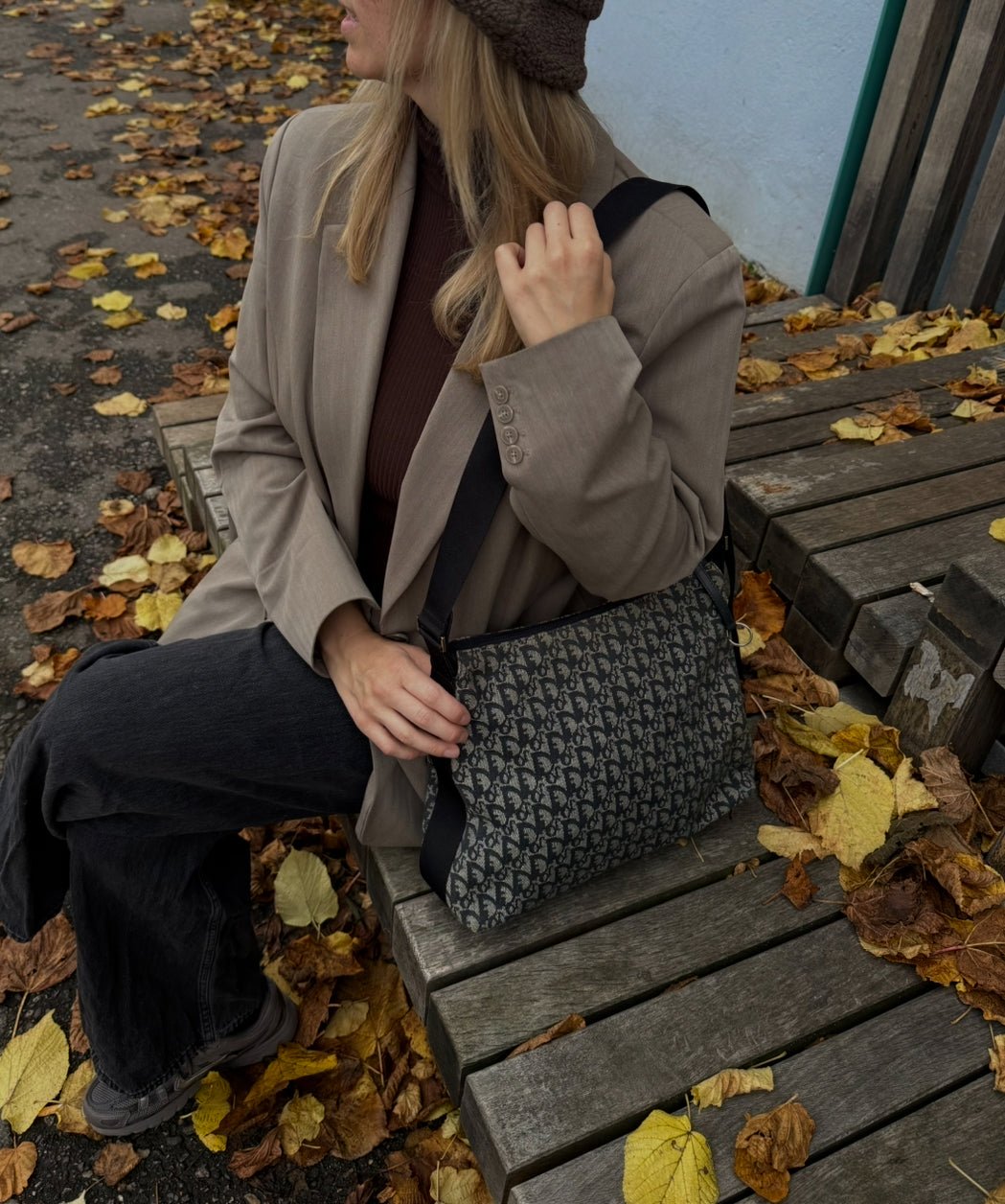 Christian Dior Crossbody - Relovedbags