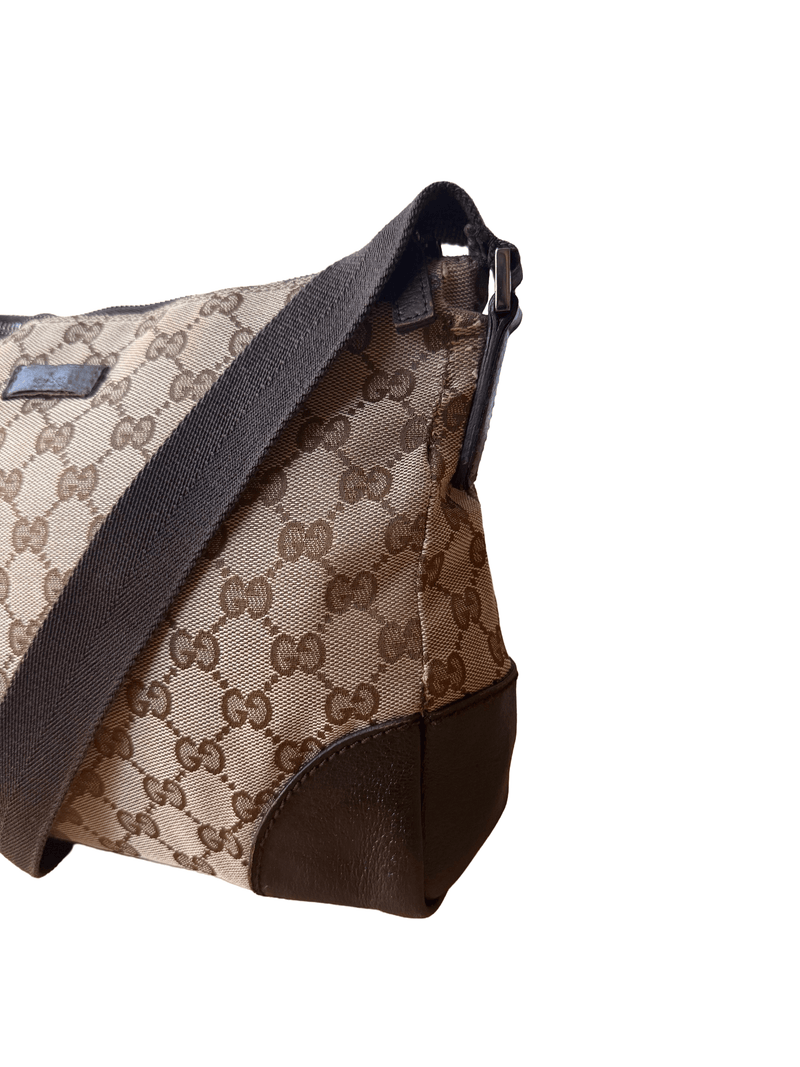 Gucci Crossbody - Relovedbags