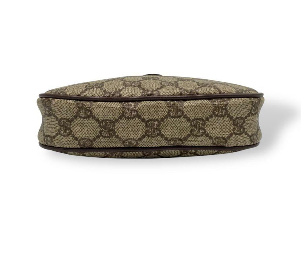 Gucci Crossbody - Relovedbags