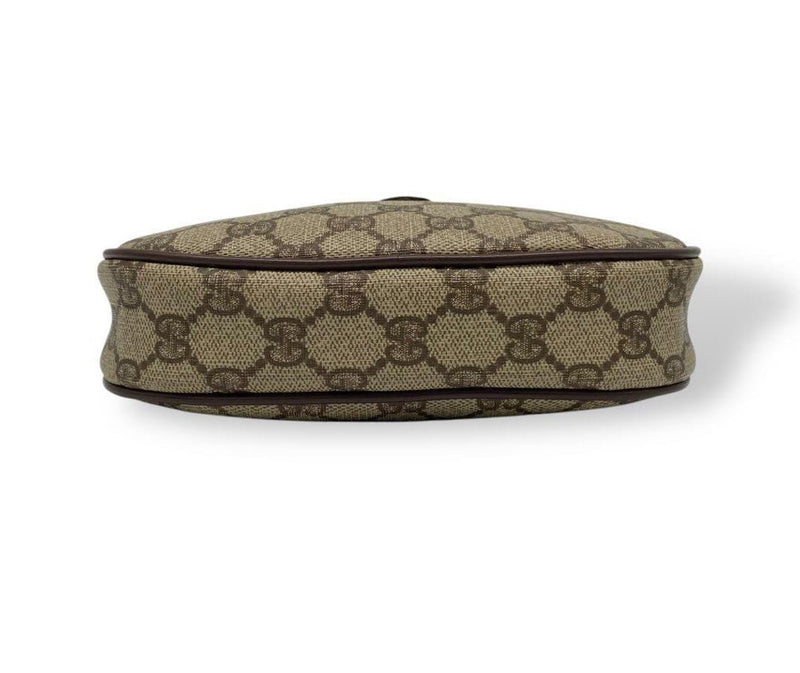 Gucci Crossbody - Relovedbags
