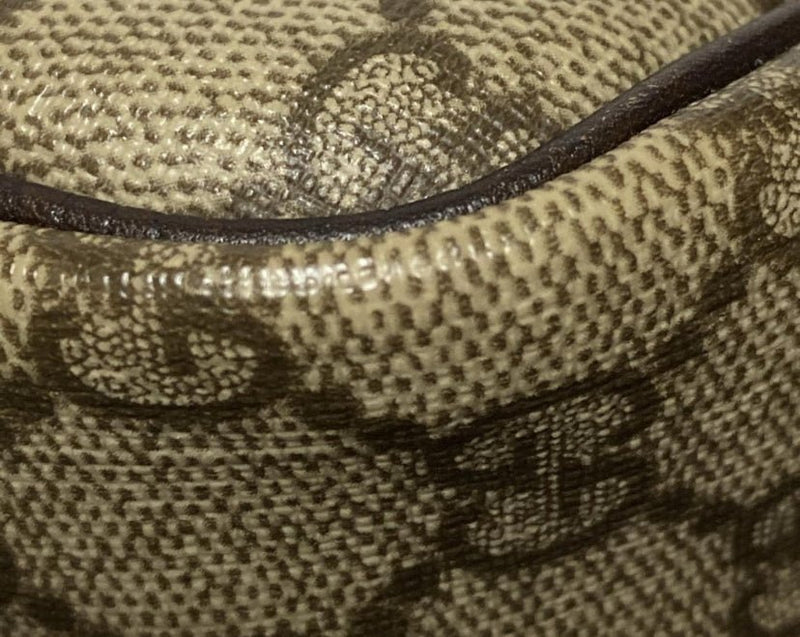 Gucci Crossbody - Relovedbags