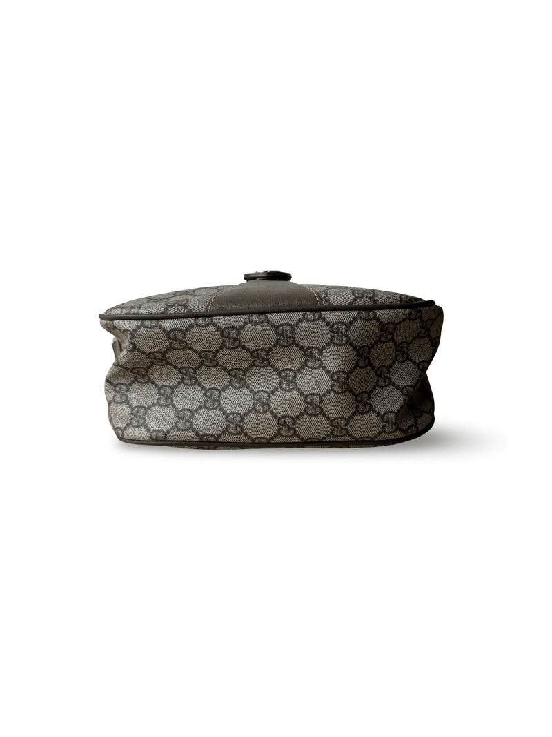 Gucci Crossbody - Relovedbags