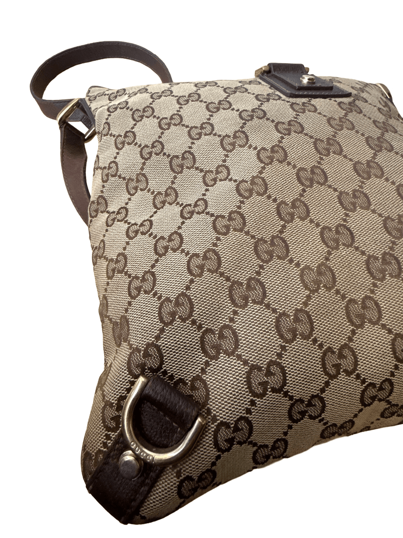 Gucci Crossbody - Relovedbags