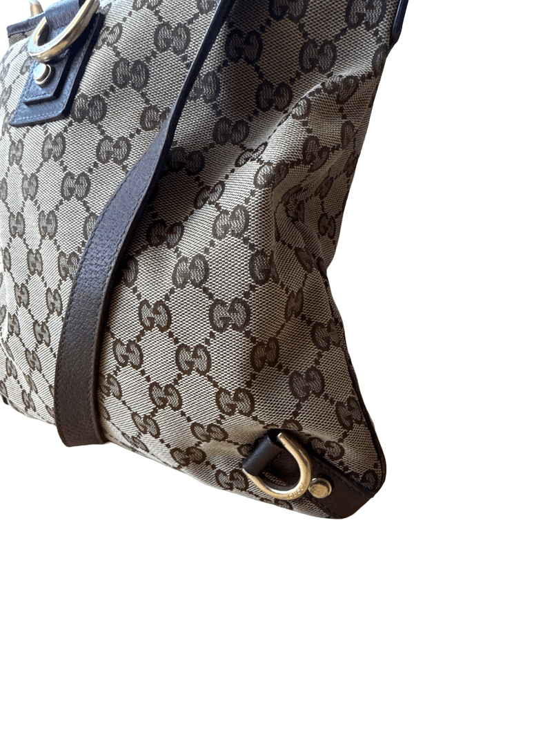 Gucci Crossbody - Relovedbags