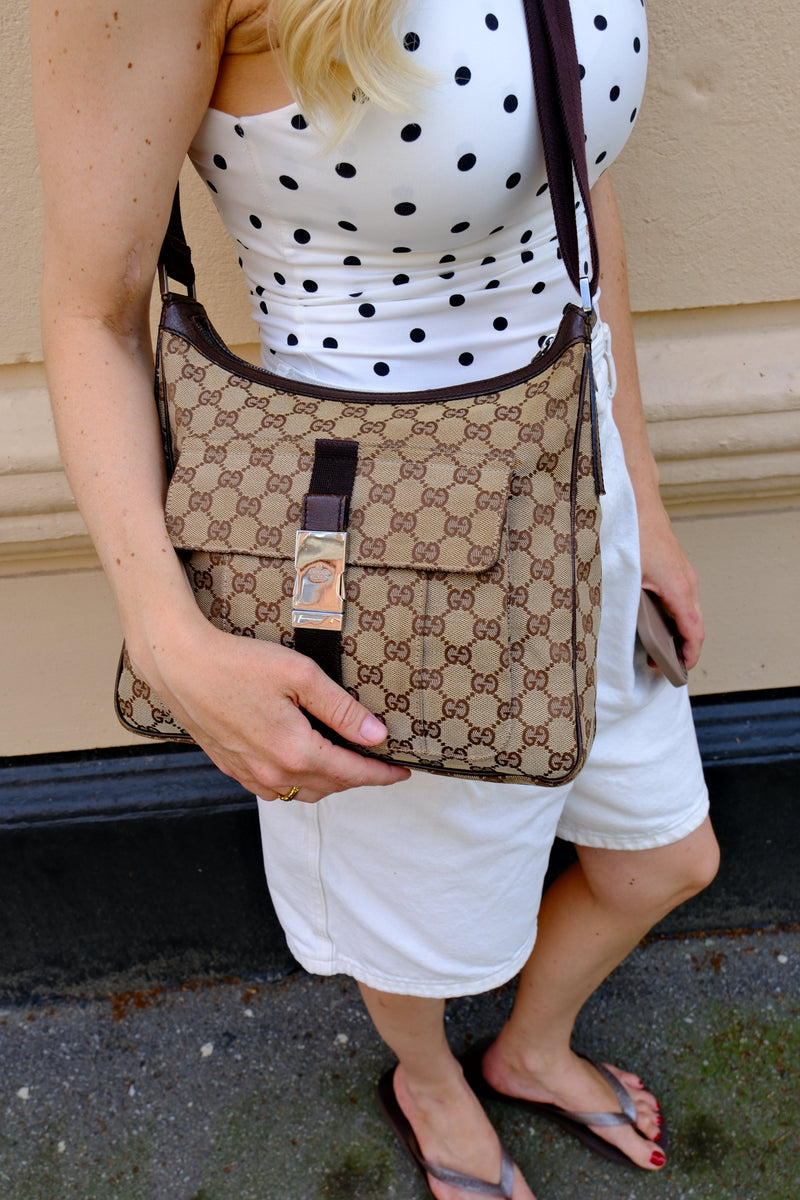 Gucci Crossbody - Relovedbags