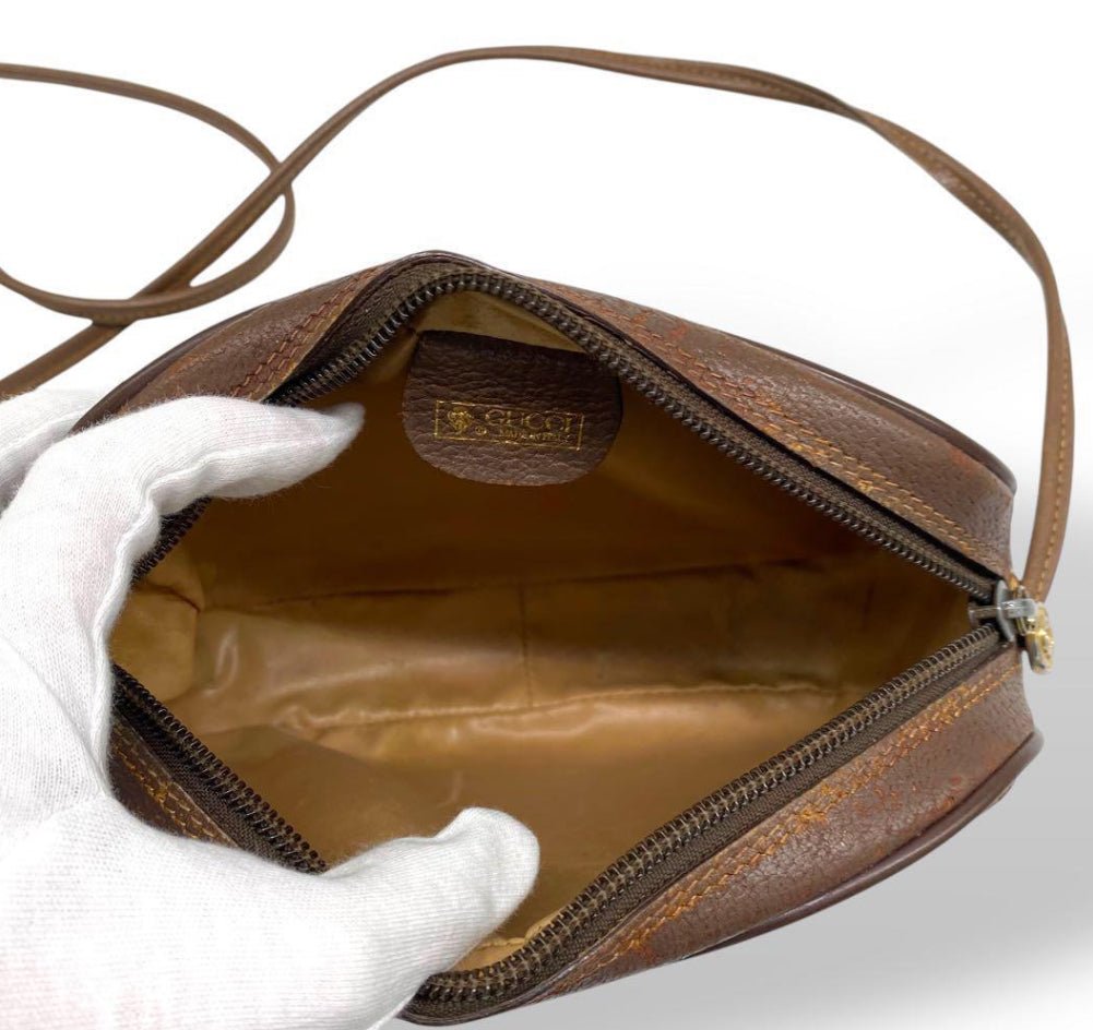 Gucci Crossbody - Relovedbags