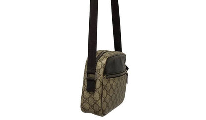 Gucci Crossbody - Relovedbags