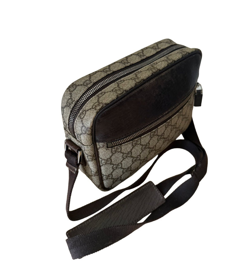 Gucci Crossbody - Relovedbags