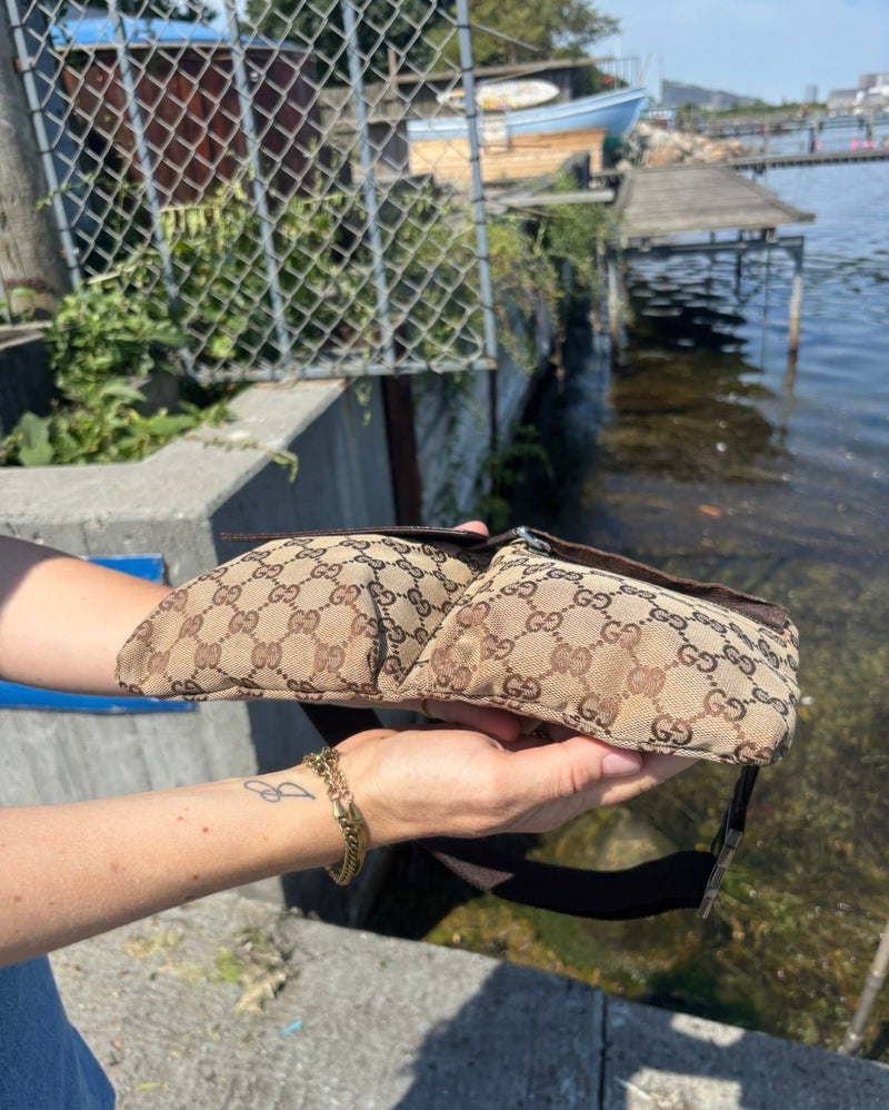 Gucci Shelly bum bag - Relovedbags