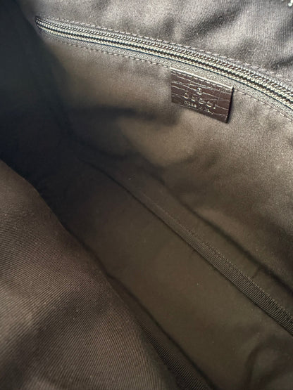 Gucci Supreme Crossbody - Relovedbags
