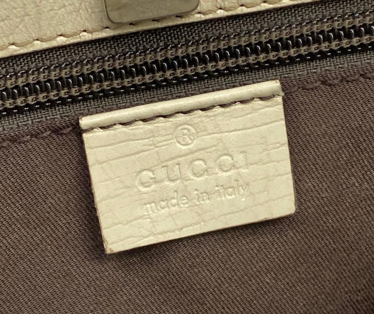 Gucci Supreme Tote - Relovedbags