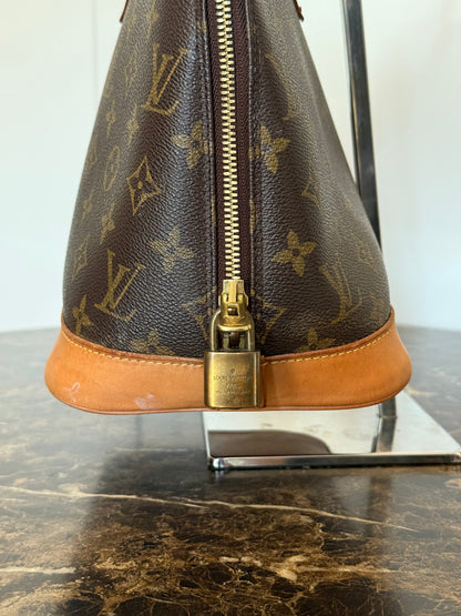 Louis Vuitton Alma - Relovedbags