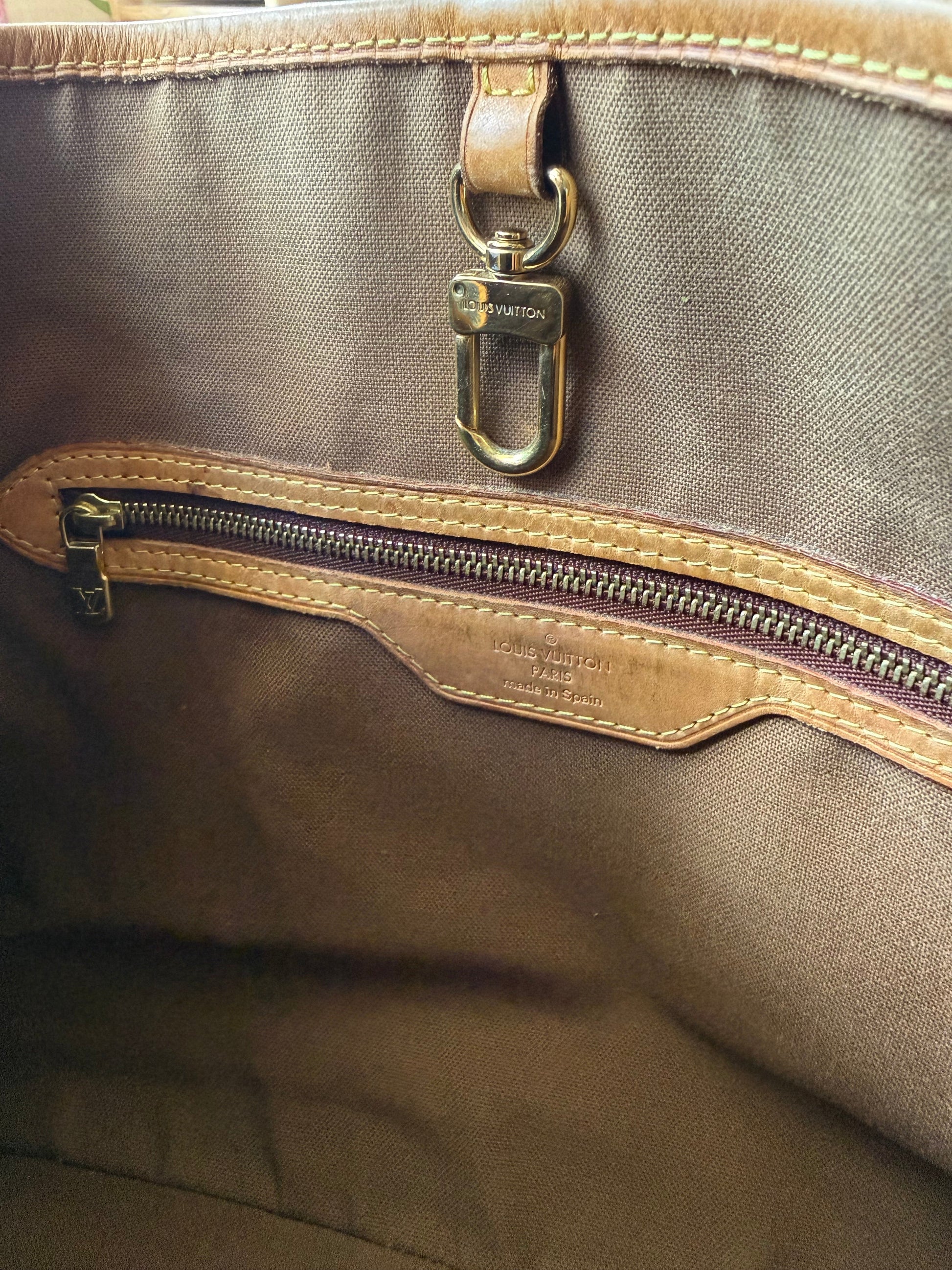 Louis Vuitton Batignolles - Relovedbags