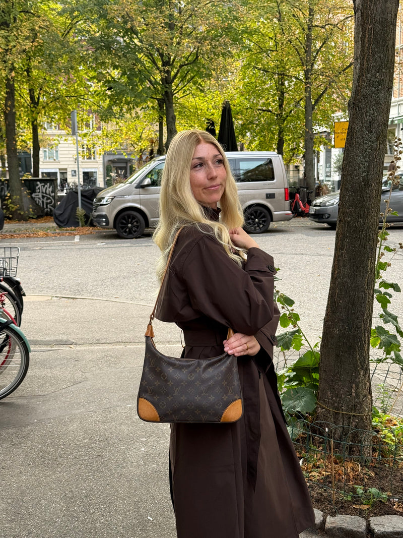Louis Vuitton Boulogne PM - Relovedbags