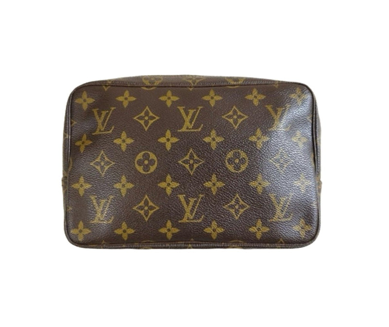 Louis Vuitton Clutch - Relovedbags