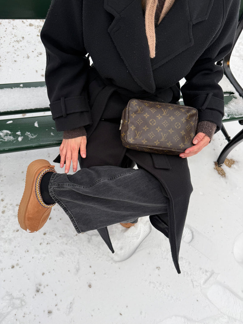 Louis Vuitton Clutch - Relovedbags