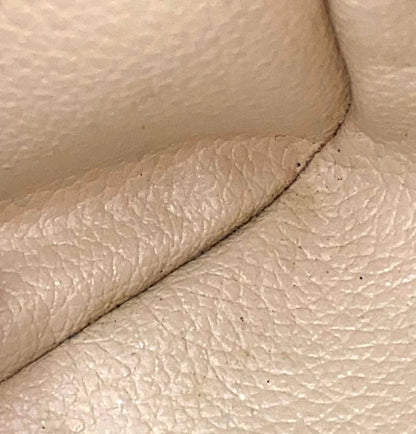 Louis Vuitton Clutch - Relovedbags