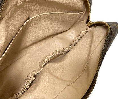 Louis Vuitton Clutch - Relovedbags