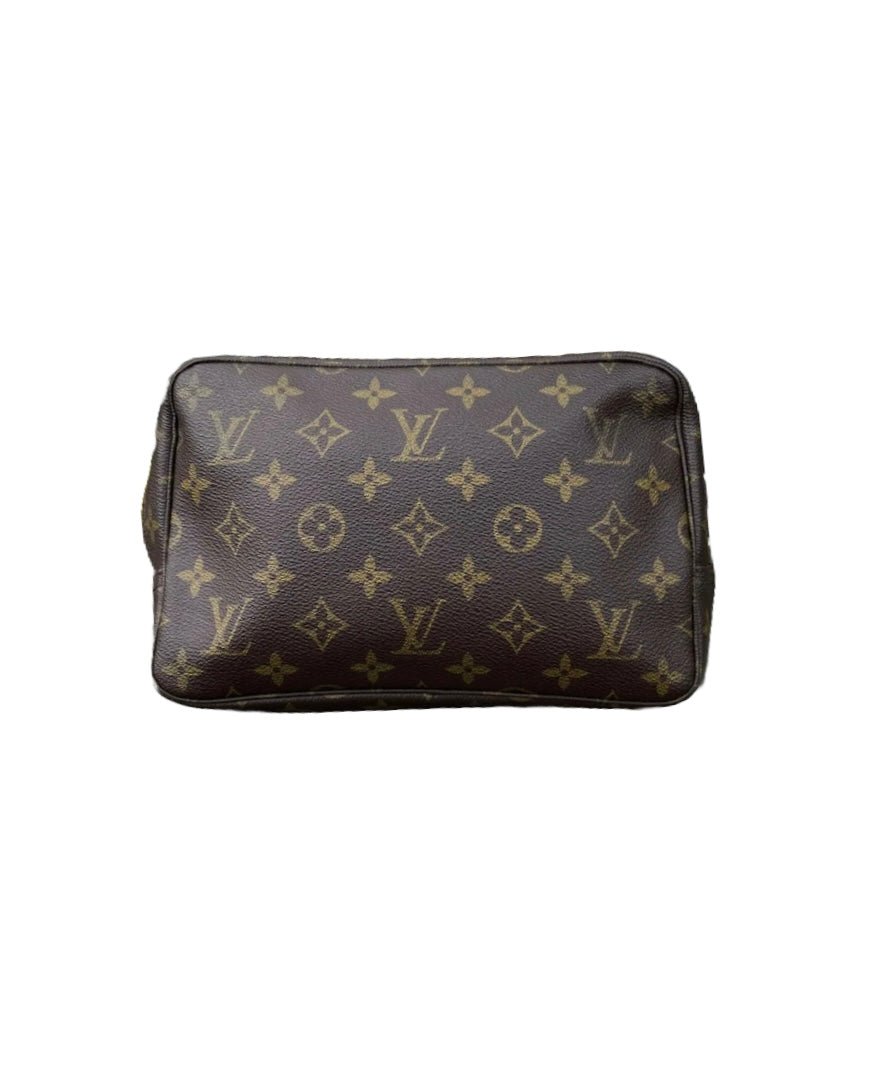 Louis Vuitton Clutch - Relovedbags