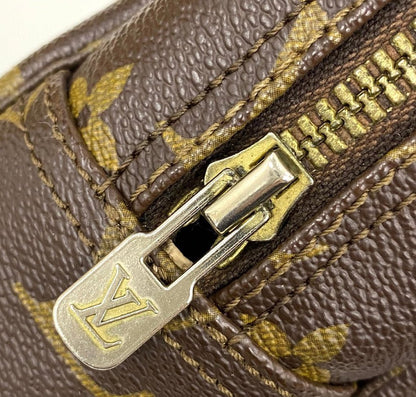 Louis Vuitton Clutch - Relovedbags