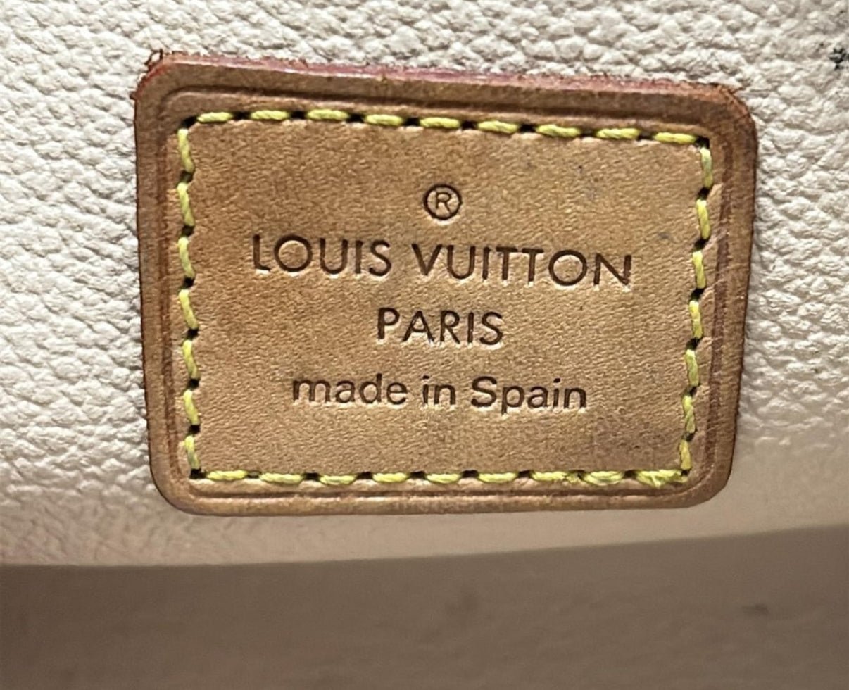 Louis Vuitton Cosmetic - Relovedbags