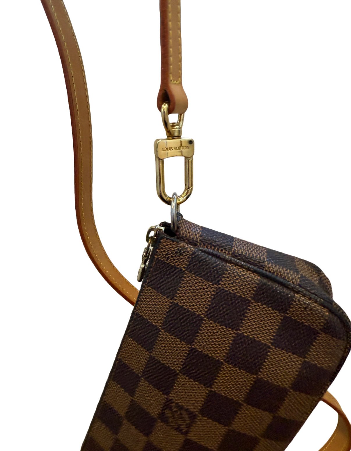Louis Vuitton Damier Pochette - Relovedbags