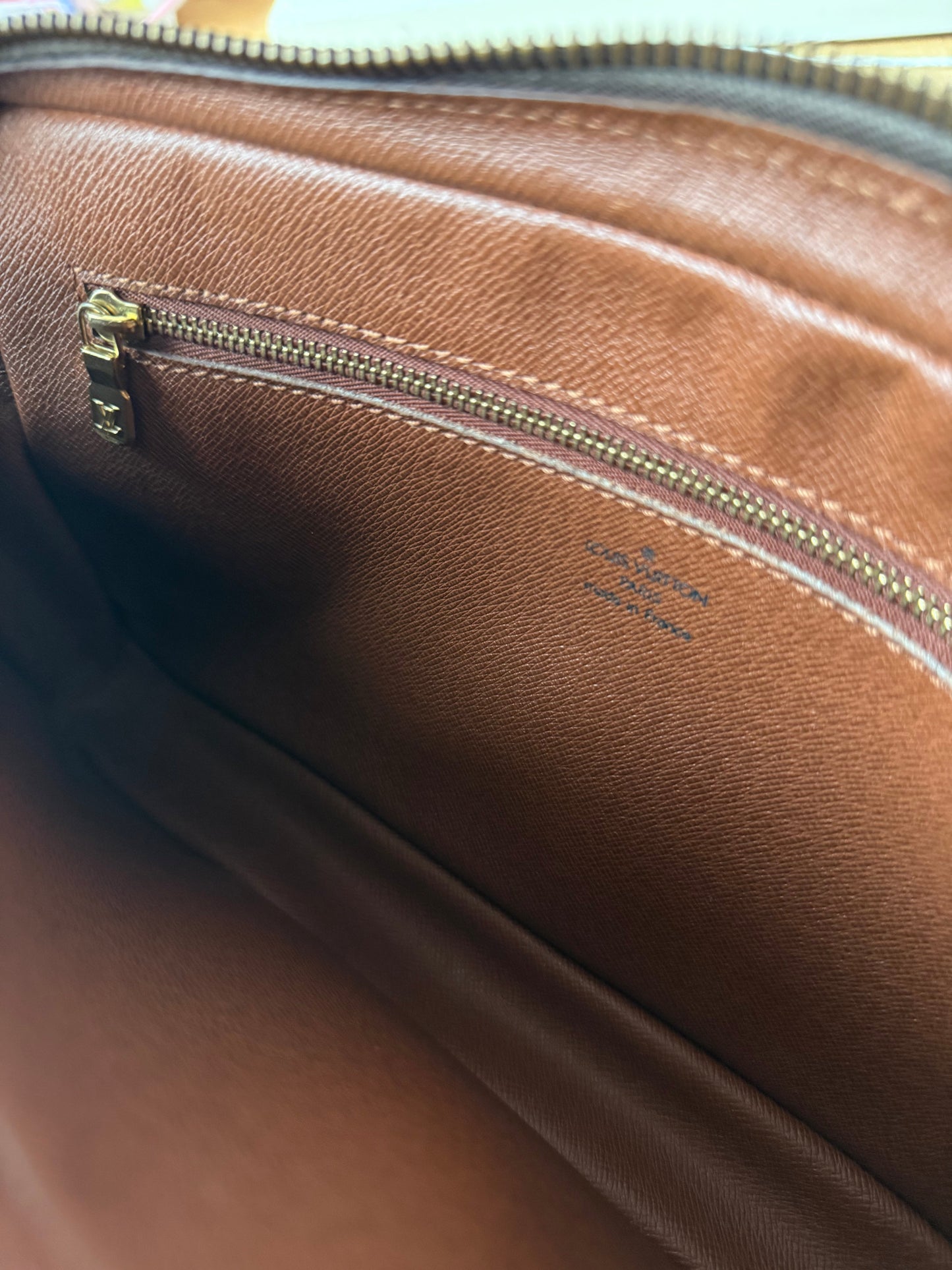 Louis Vuitton Dragonne - Relovedbags