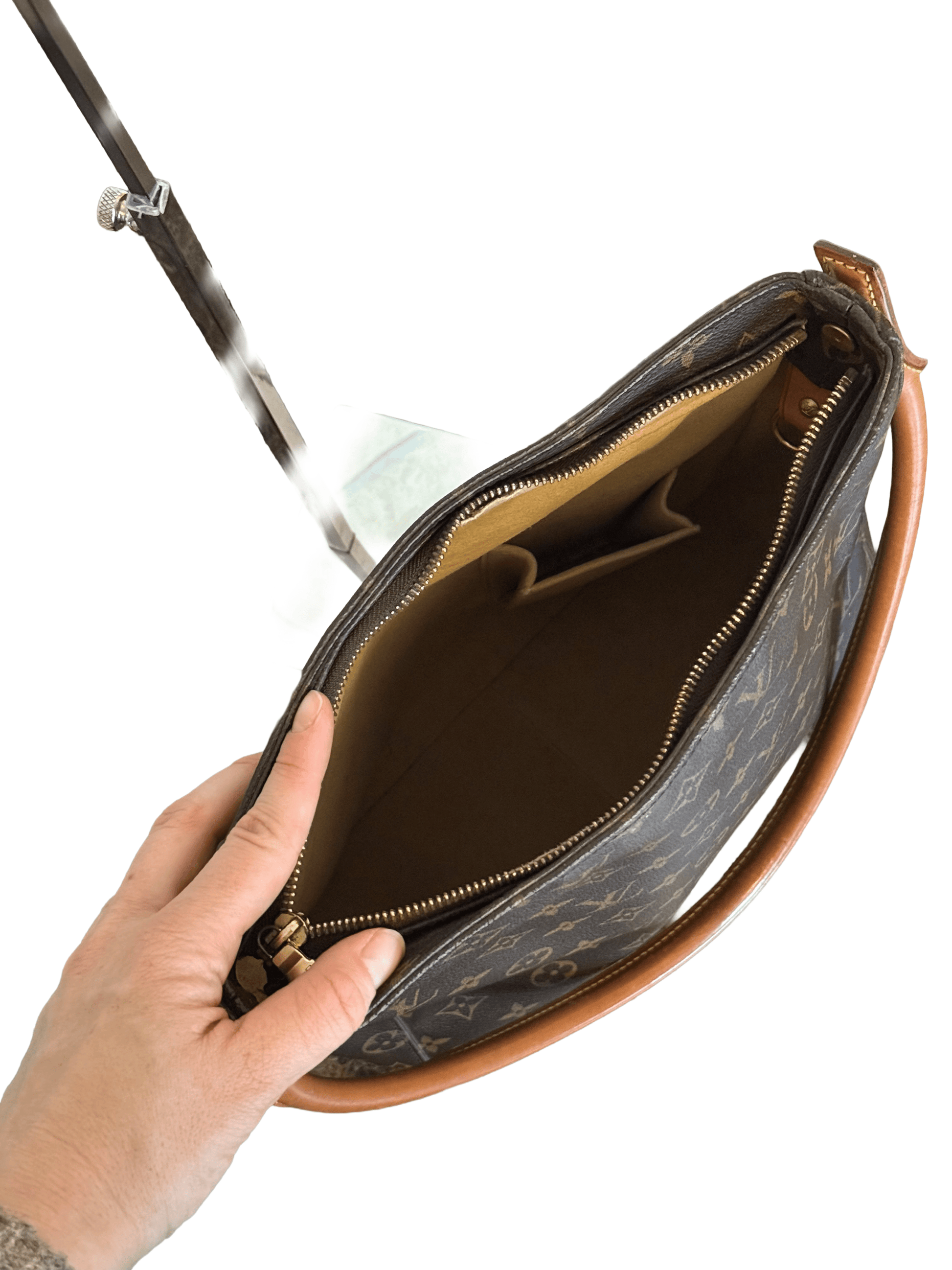 Louis Vuitton Looping GM - Relovedbags