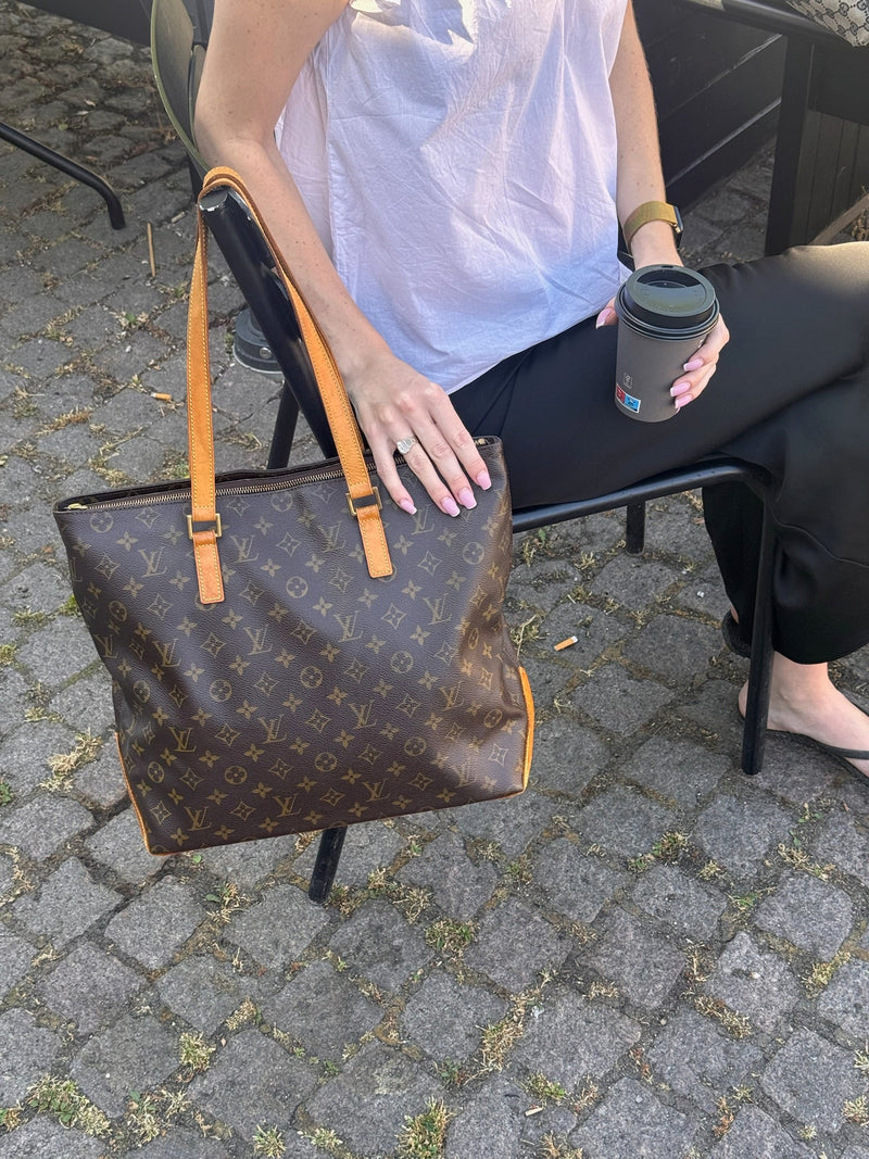Louis Vuitton Mezzo - Relovedbags