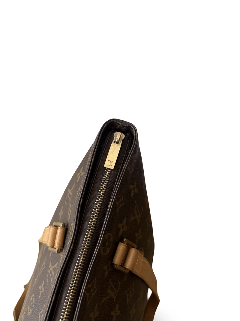 Louis Vuitton Mezzo - Relovedbags