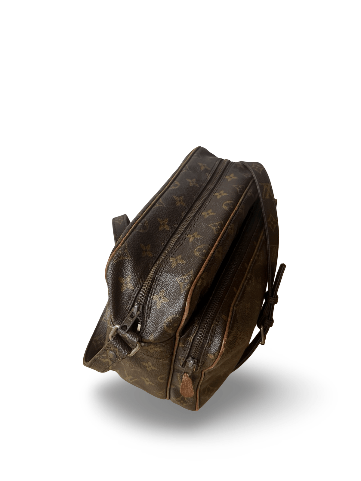 Louis Vuitton Nile - Relovedbags