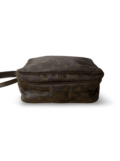Louis Vuitton Nile - Relovedbags